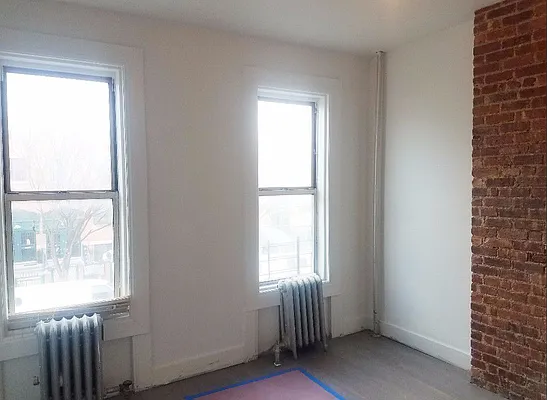 Rented by Bedford Brownstone Realty | media 31