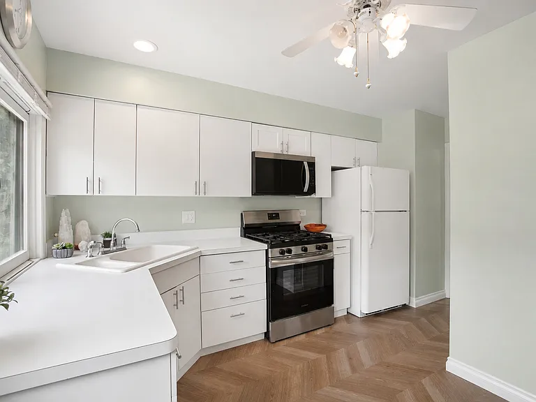 21 Kyle Ct — Photo 8