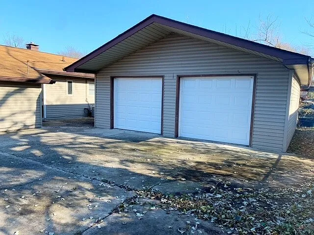 4125 Alberta St — Photo 2