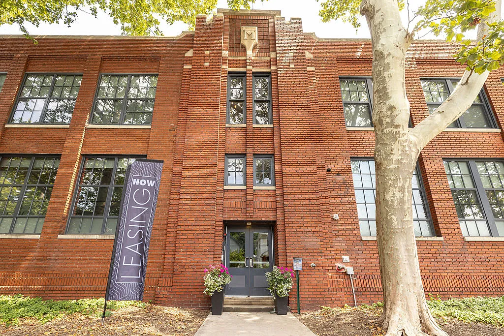Building Photo - Mueller Lofts