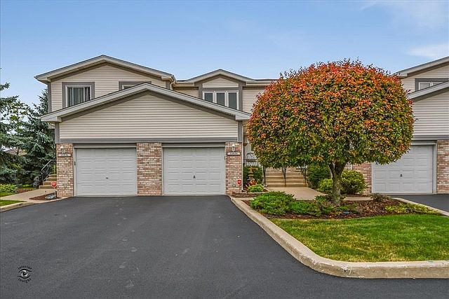 1st image of 15934 Blackwater Ct