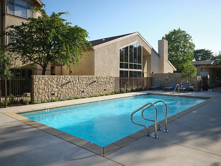 Valley Oaks Village — Photo 38