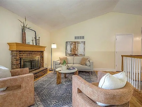 10999 Bradshaw St — Photo 2