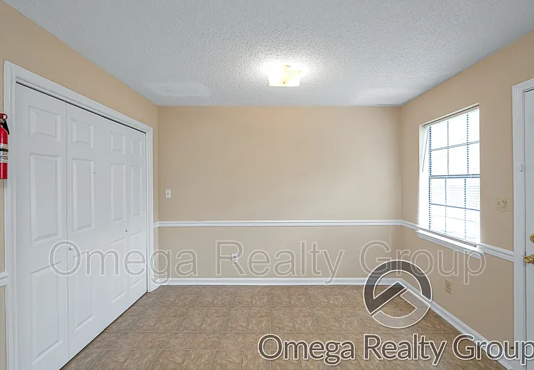 403 22nd Ave NE — Photo 12