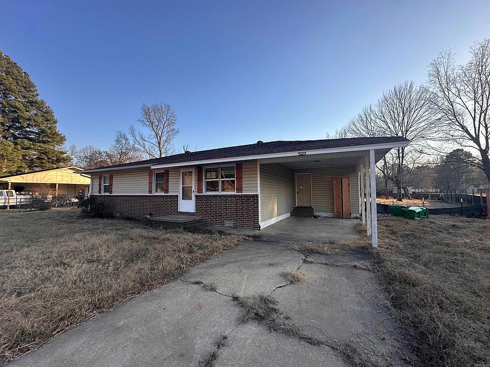 1st image of 10 Rankin St