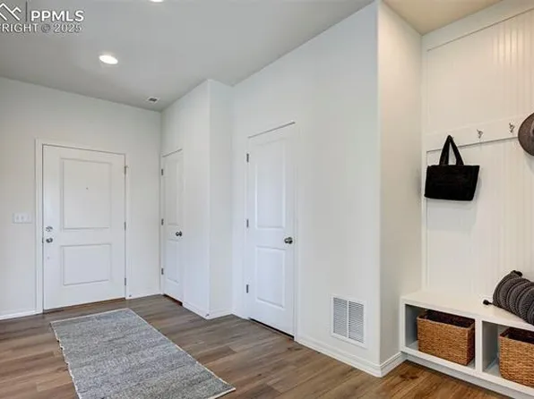 5133 Devers Ct, Colorado Springs, CO 80925