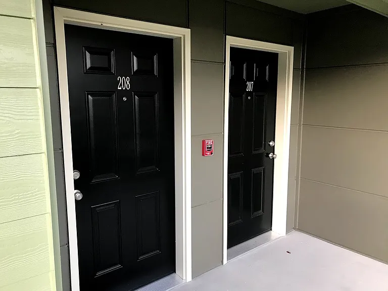 Bedrock Apartments — Photo 4
