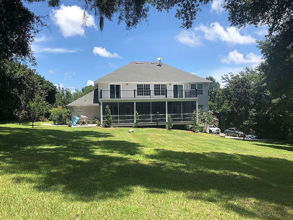 2nd image of 7297 Chesterhill Cir