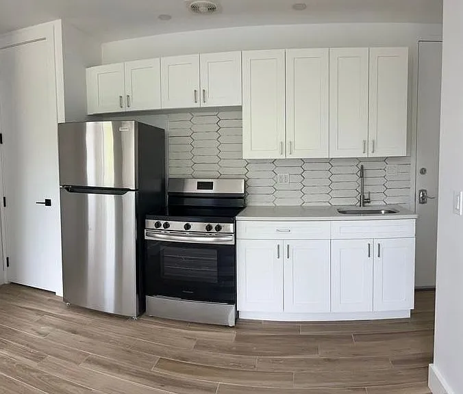 109 Legion St #3C — Photo 1