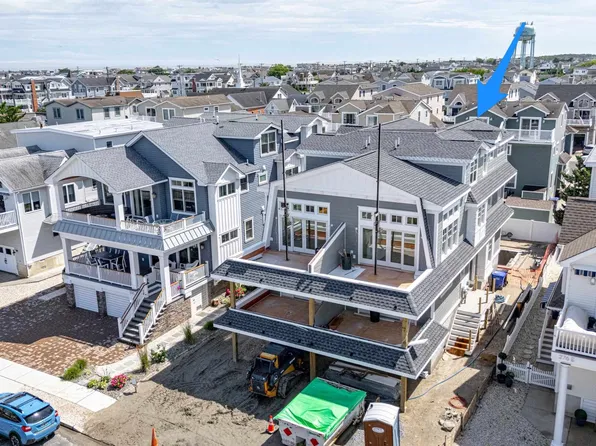 268 32nd St W, Avalon, NJ 08202