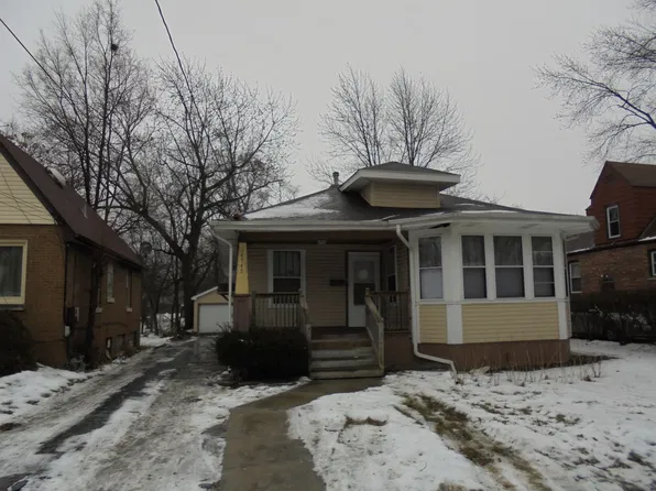 14745 Riverside Dr, South Holland, IL 60473