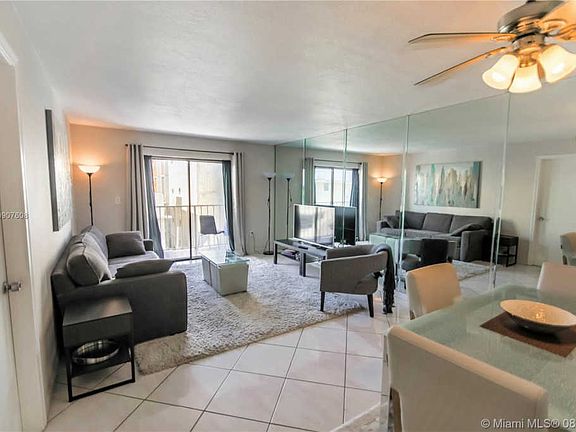 3rd image of 2939 Indian Creek Dr APT 503
