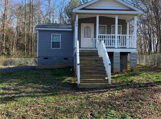 339 E Ridge St, Ramseur, NC 27316