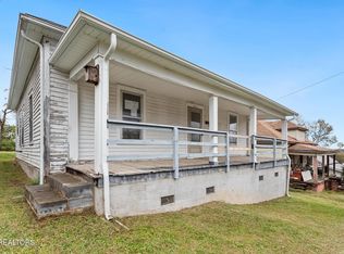 511 W 4th Ave, Lenoir City, TN 37771