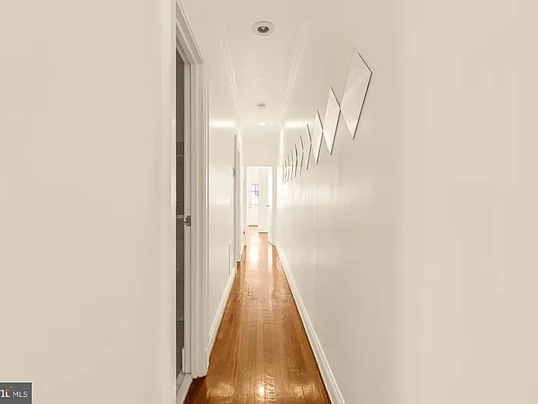 1835 Mintwood Pl NW #1 — Photo 8