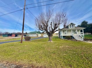 108 Galena Church Rd, Max Meadows, VA 24360