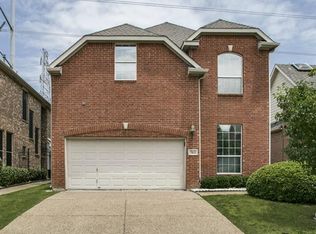 563 Poplar Ln, Irving, TX 75063