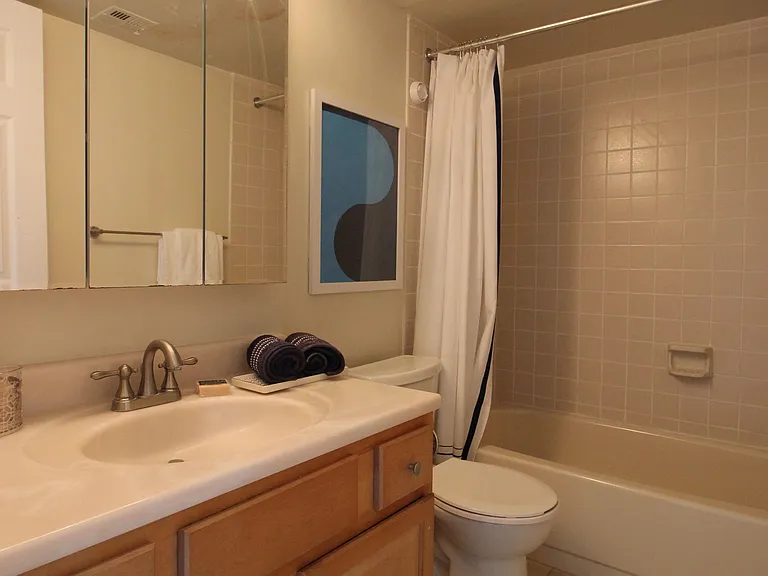 1224 Eton Ct NW — Photo 15