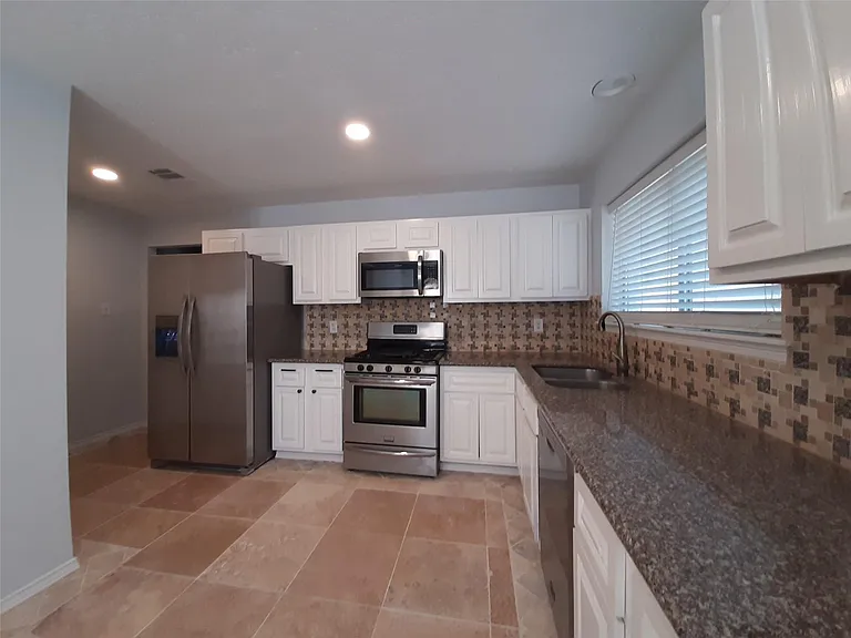 8 Fawnchase Ct — Photo 10