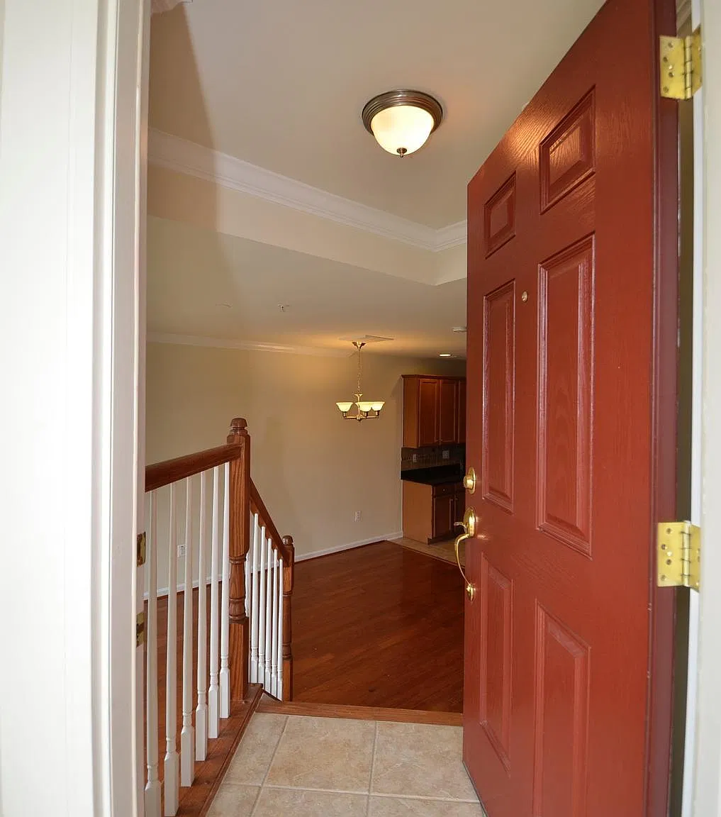 The Townes Condominium — Photo 4