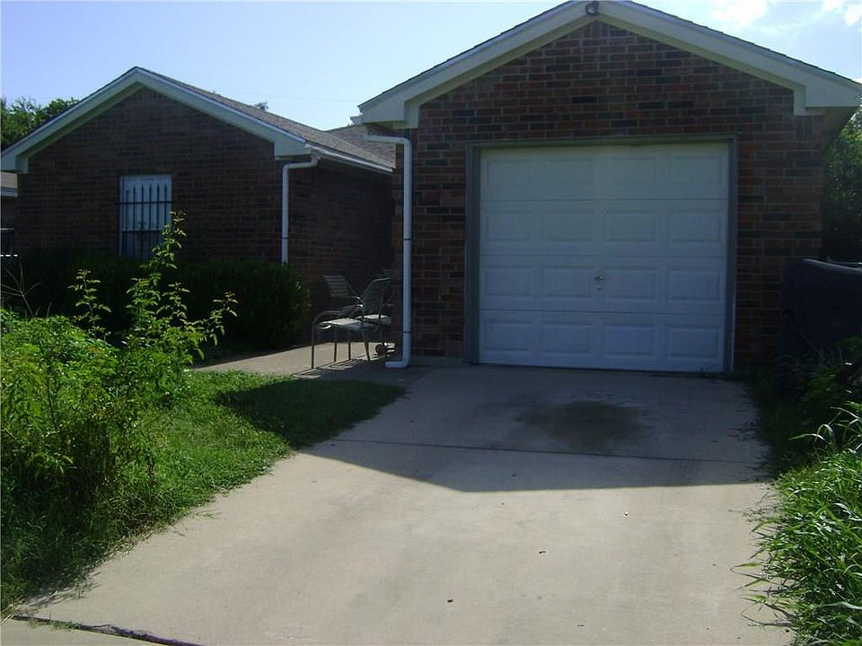 1st image of 3102 Gould Ave