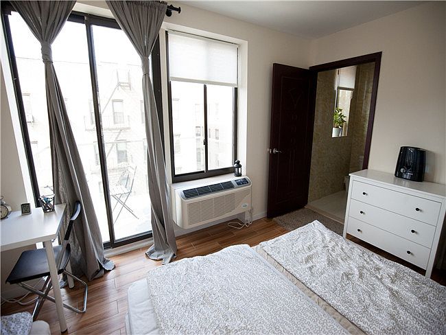 1st image of 4118 43rd St #6B