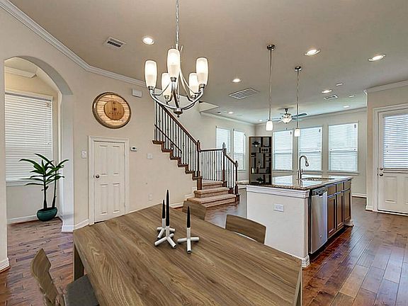 5th image of 10804 Brittmoore Oaks Pl