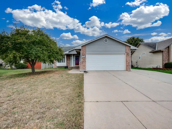 1307 E Lonna St, Haysville, KS 67060