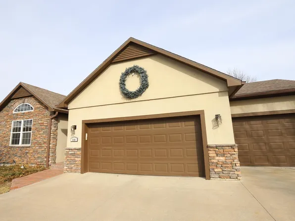 316 Santa Fe Dr, Baldwin City, KS 66006