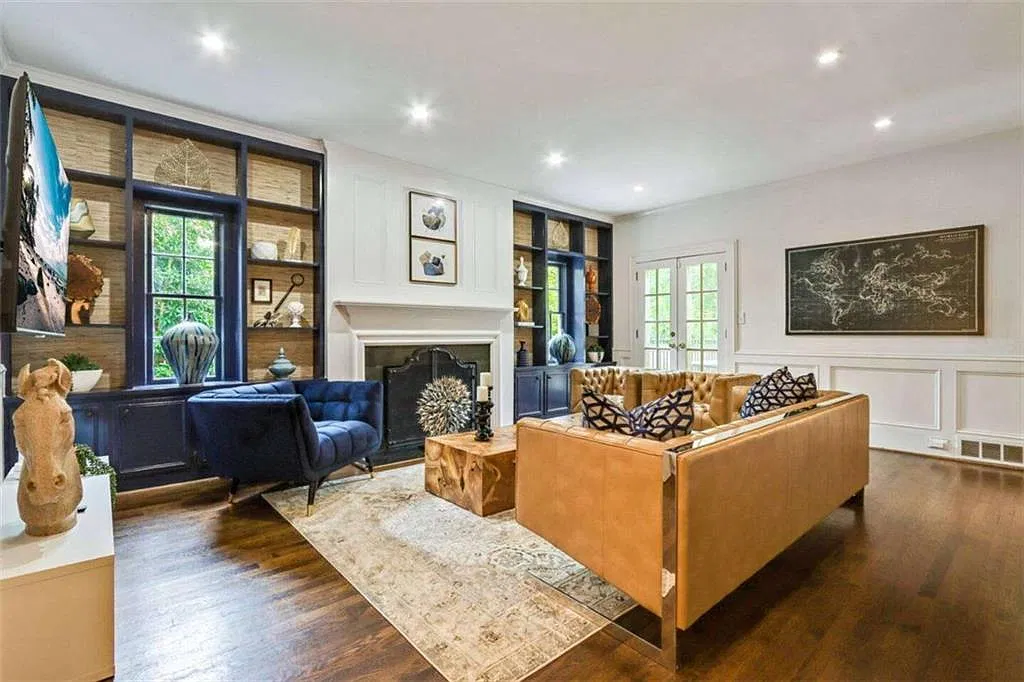 4 bed, 3.5 bath, 3500 sqft, $14,300 — Photo 3