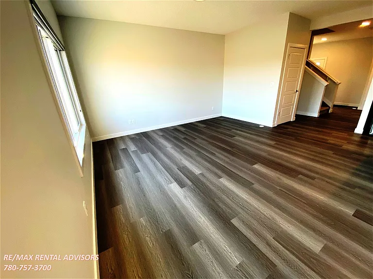 1543 12th Ave NW — Photo 7