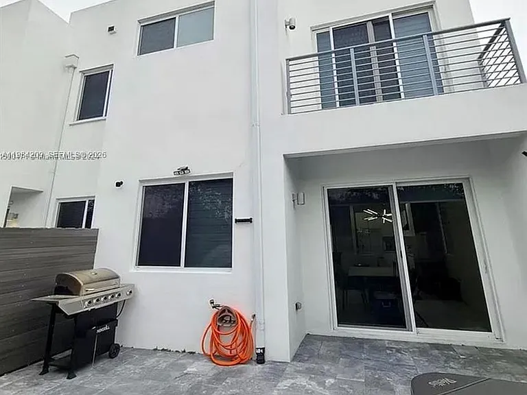 7240 NW 103rd Path — Photo 16