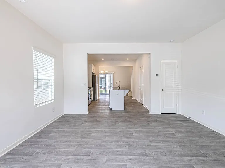 14129 Clayborn St — Photo 2