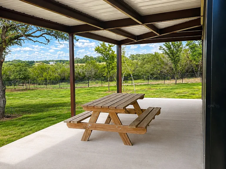 1034 Sanctuary Dr — Photo 1