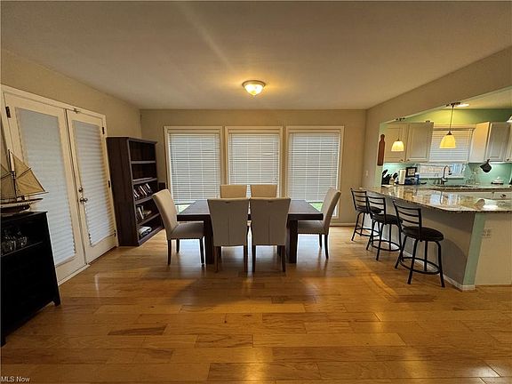 5th image of 2545 Buckhurst Dr