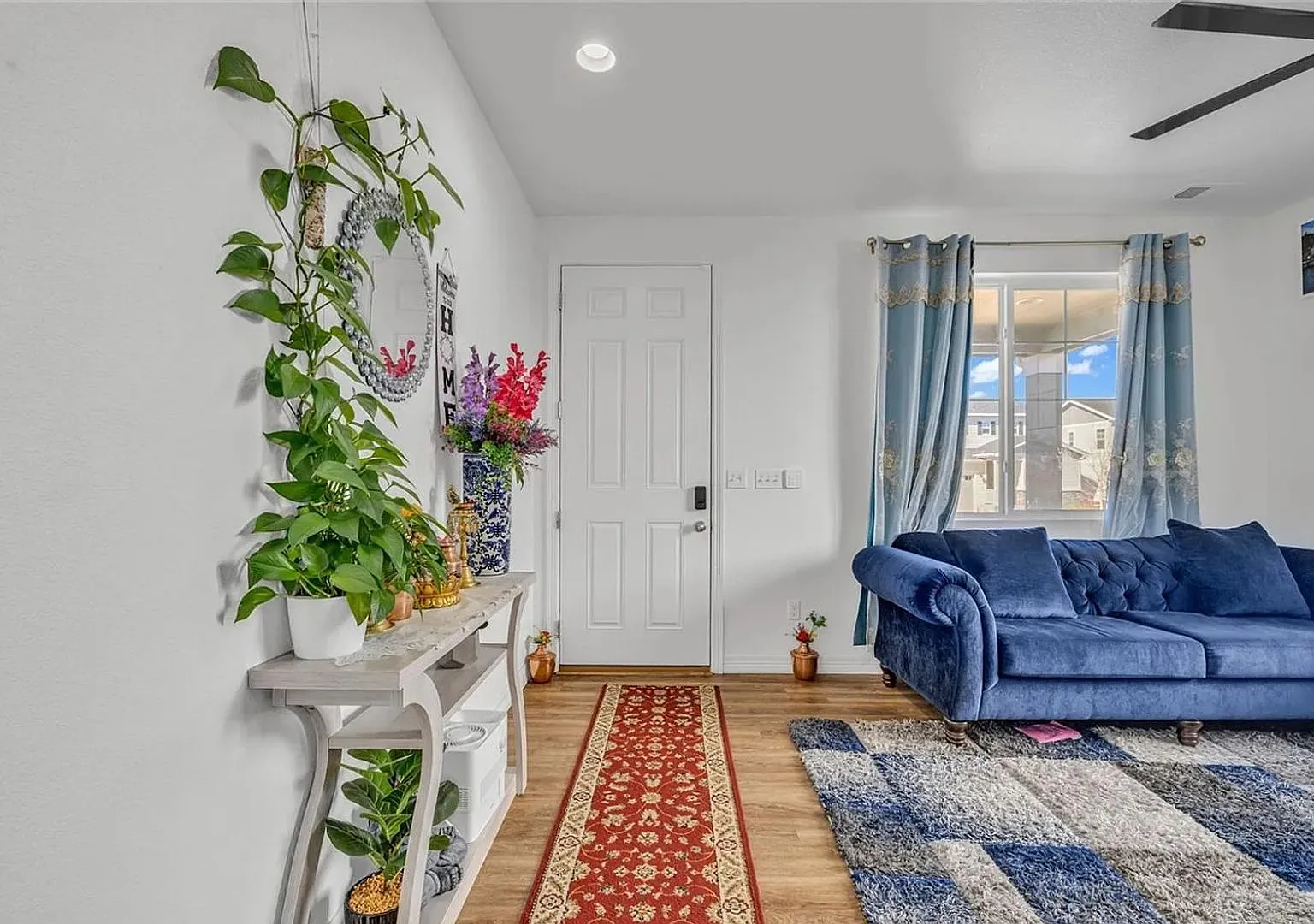 Bright & Modern 4YearOld Home in Copperleaf Large Yard + Cozy Patio — Photo 4