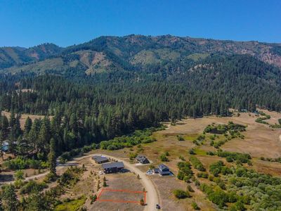 6 Wapiti Ct, Garden Valley, ID, 83622