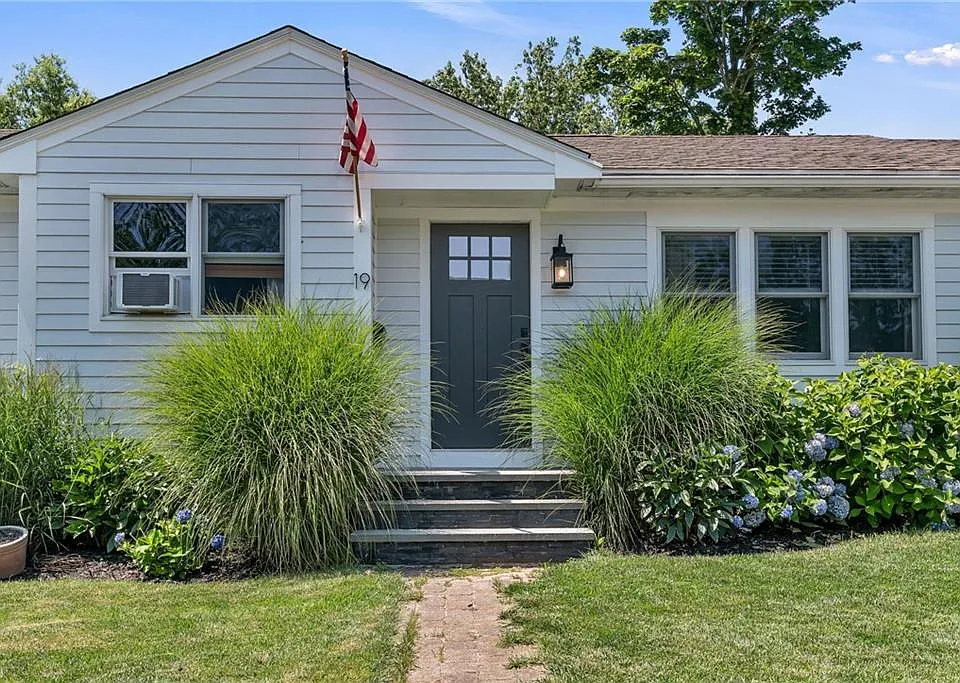 19 Sherwood Rd