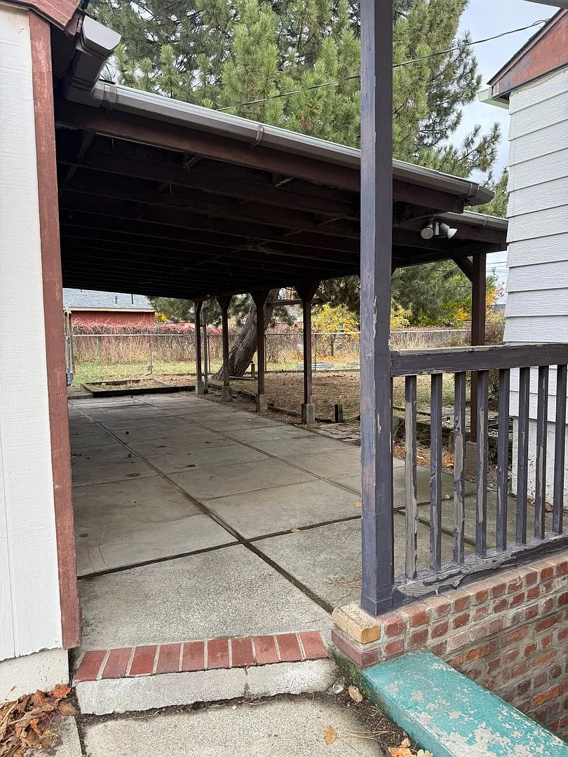 **Coming Soon Early November** South Hill Living at 3217 E 35th Ave — Photo 4