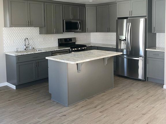 5th image of 3313 Villa Contessa Ct