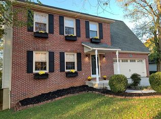 1309 Willow Grove Dr, Knoxville, TN 37932