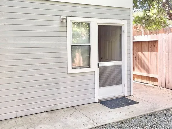 362 Ralcam Pl #C, Costa Mesa, CA 92627