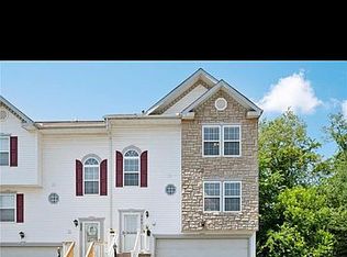 224 Manor View Dr, Manor, PA 15665