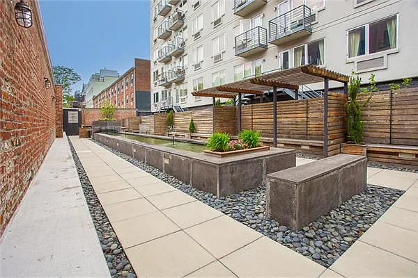 Rented by Compass | media 26