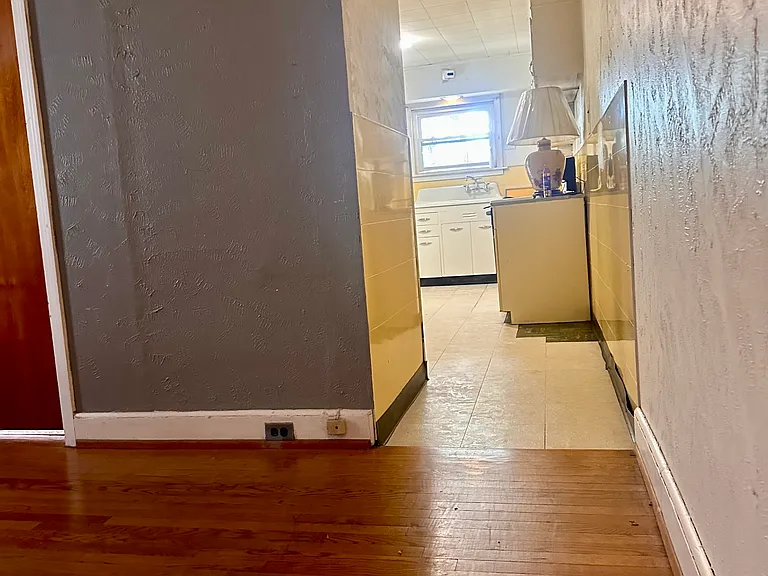 1747 Sanderson Ave #2 — Photo 13