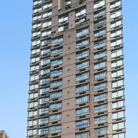 35 W 33rd St #26F — Photo 23
