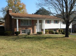4113 Winfield Dr, Kingsport, TN 37663