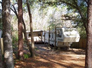 348 Buena Vista Dr, Lillian, AL 36549