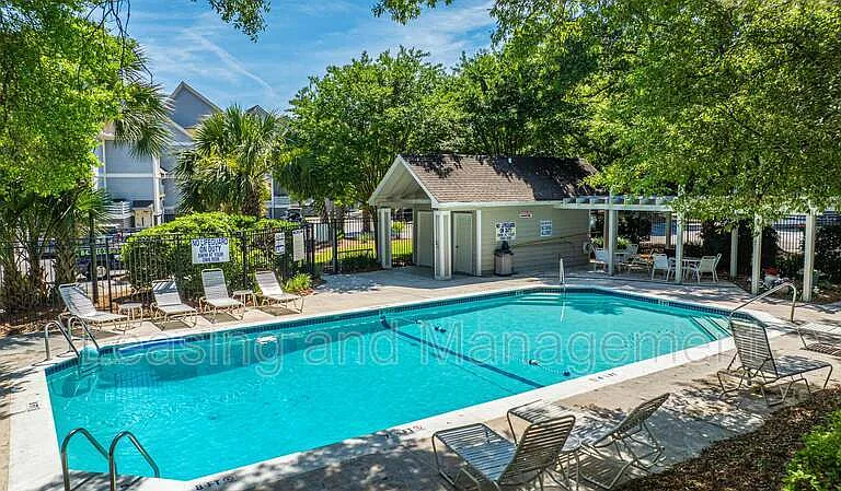 242 Little Oak Island Dr — Photo 27