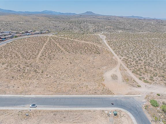 2nd image of 2500 Mission Boulevard